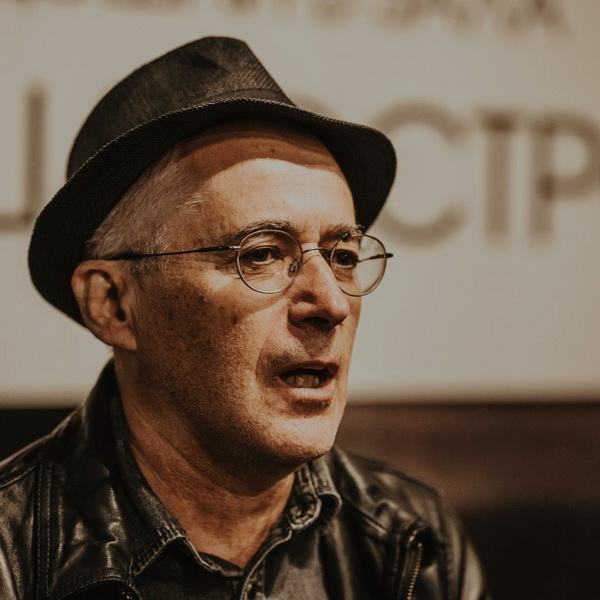 Автор п'єси Jean Pierre Martinez