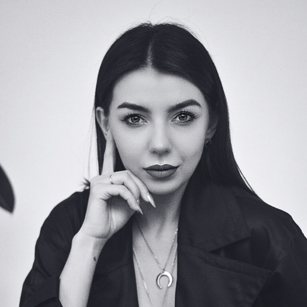 Христозевич Діана - актриса театру ДРАМіКОМ